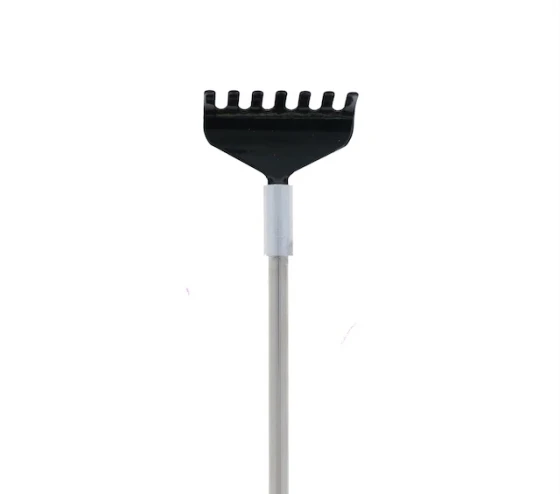 BACK SCRATCHER