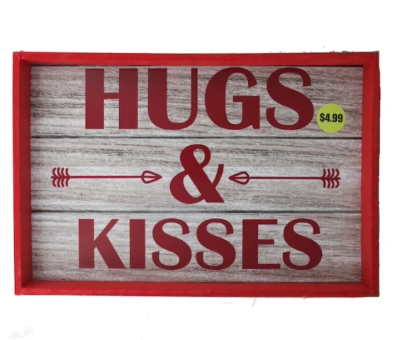 HUGS AND KISSES DÃ‰COR SIGN