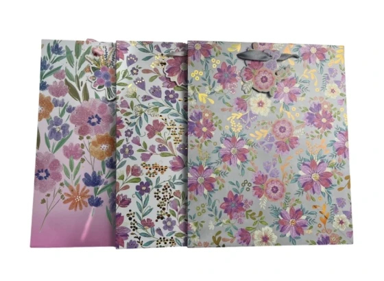 LARGE FLORAL EVERYDAY GIFT BAG