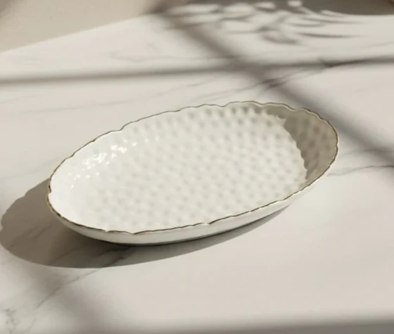 2.99 8"x4.75" OVAL PLATE-WHITE