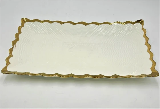 8.99 14"x8.75" PLATE W/GOLD RIM-RECTANGLE