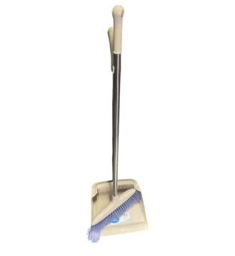 DUSTPAN WITH BROOM