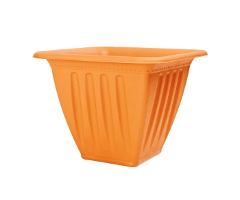 PLASTIC PLANTER