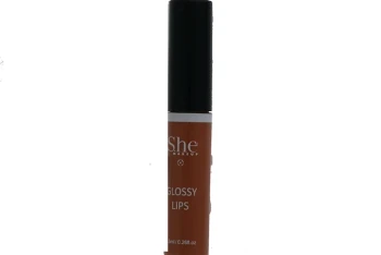 LIP GLOSS