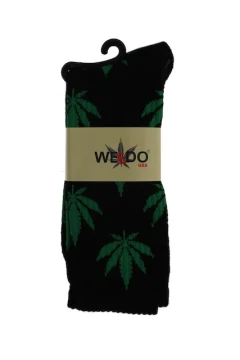 BLACK AND GREEN WEED SOCKS