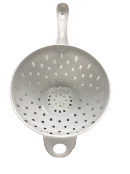 VEGETABLE COLANDER WITH HANDLE