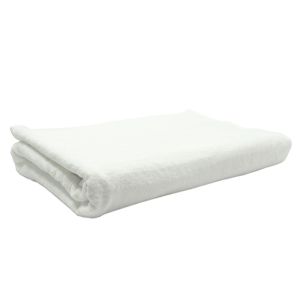 8.99 WHITE TOWEL 