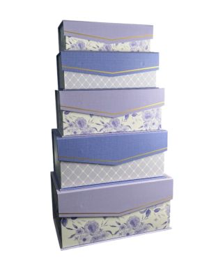 NESTED GIFT BOXES 