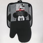 MICKEY MOUSE OVEN MITT AND POT HOLDER
