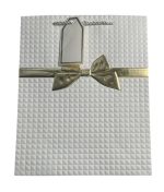 1.99 WHITE AND GOLD BOW GIFT BAG 