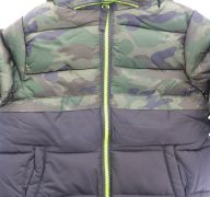 CAMO COAT KIDS SIZE 4T