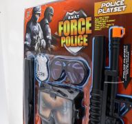 POLICE GUN