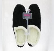 4.99 BLACK AND WHITE SLIPPERS