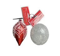 1.99 RED AND WHITE CHRISTMAS ORNAMENT